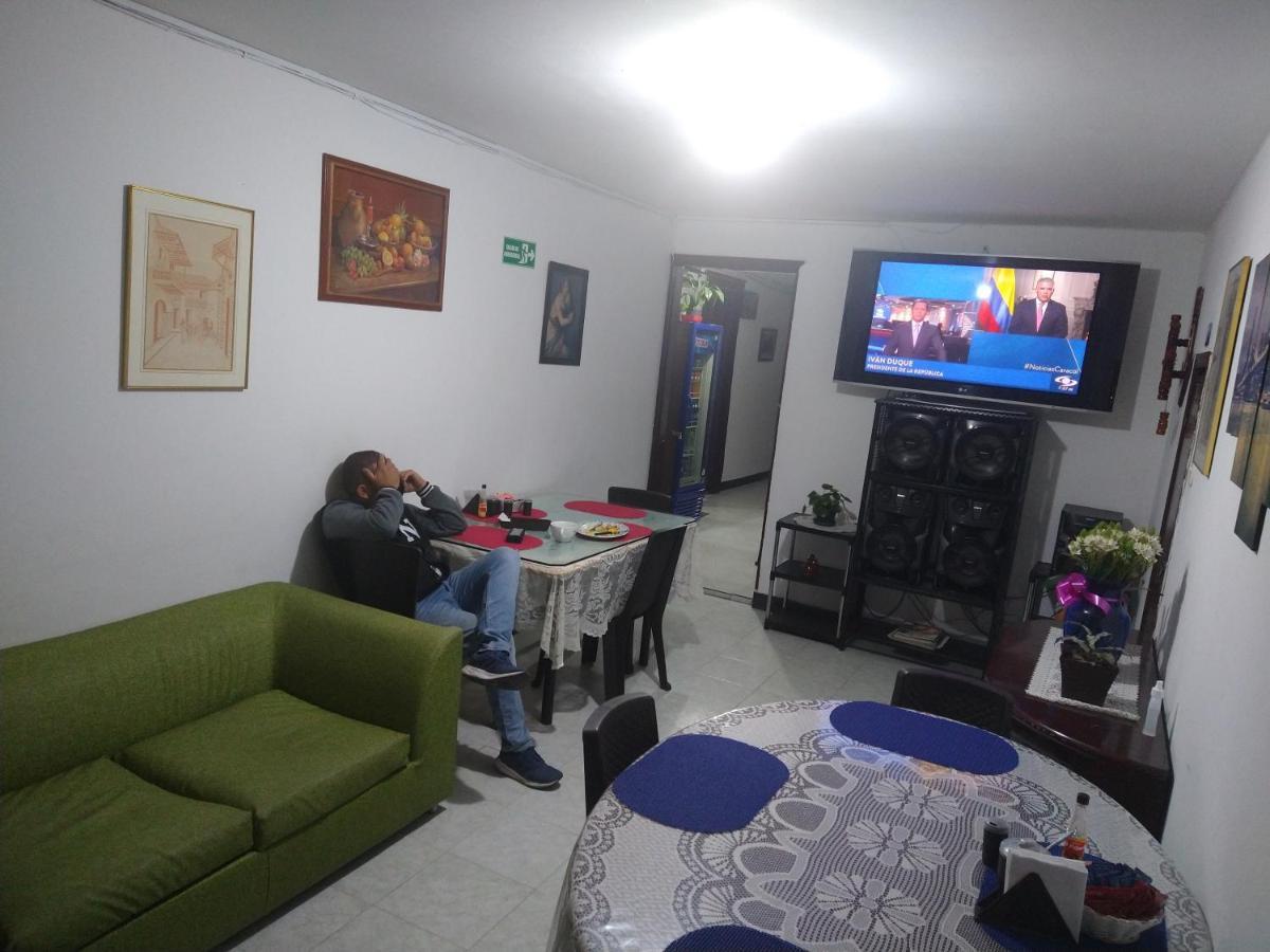 Hospedaje Solianka Bogotá Extérieur photo